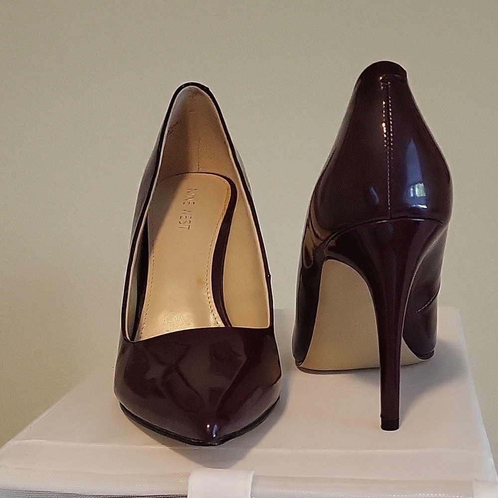 Nine West Dark Burgundy Patent Stiletto Heels Size 9US